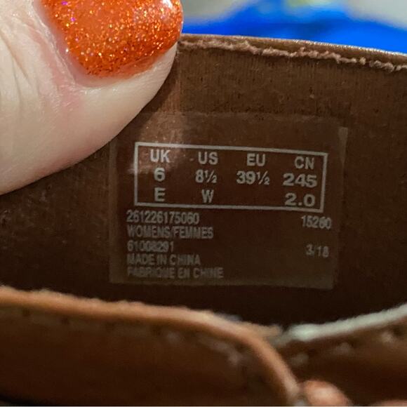 Clarks Womens Booties Size 8.5 Valarie Ashly Leather Strap ankle boots - Picture 7 of 7